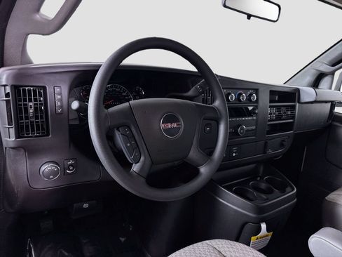 New 2026 GMC Savana 2500 w/ Driver Convenience Package RWD image 9