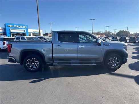 Used 2023 GMC Sierra 1500 SLT image 6