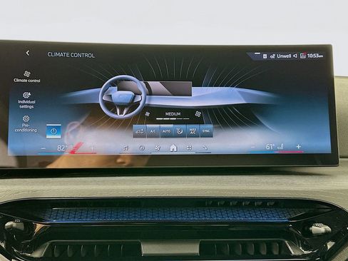 New 2026 BMW i4 eDrive40 w/ Parking Assistance Package RWD image 14
