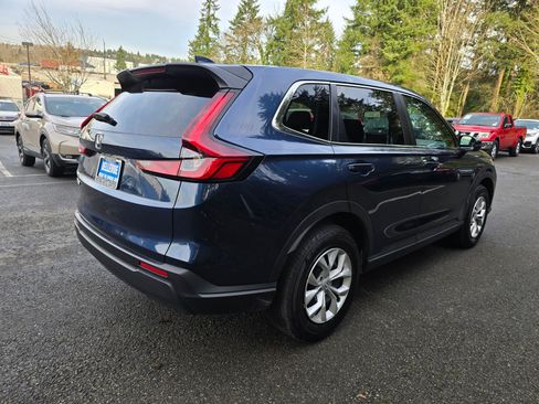 Certified 2025 Honda CR-V LX image 3