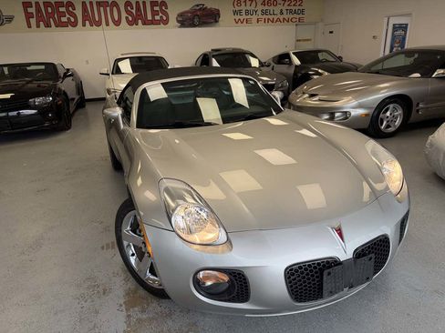 Used 2007 Pontiac Solstice GXP w/ Premium Package image 13
