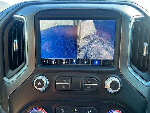 Used 2021 GMC Sierra 2500 Denali w/ Denali Ultimate Package image 40