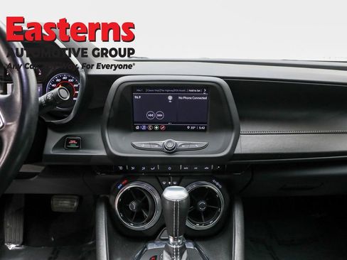 Used 2021 Chevrolet Camaro LT image 12