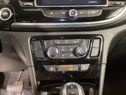 Used 2018 Buick Encore Preferred AWD/4WD image 24