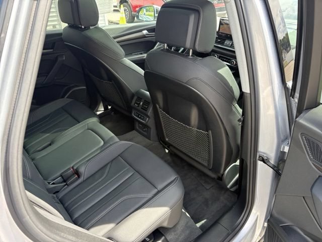 Used 2024 Audi Q5 2.0T Premium Plus w/ Premium Plus Package AWD/4WD image 41