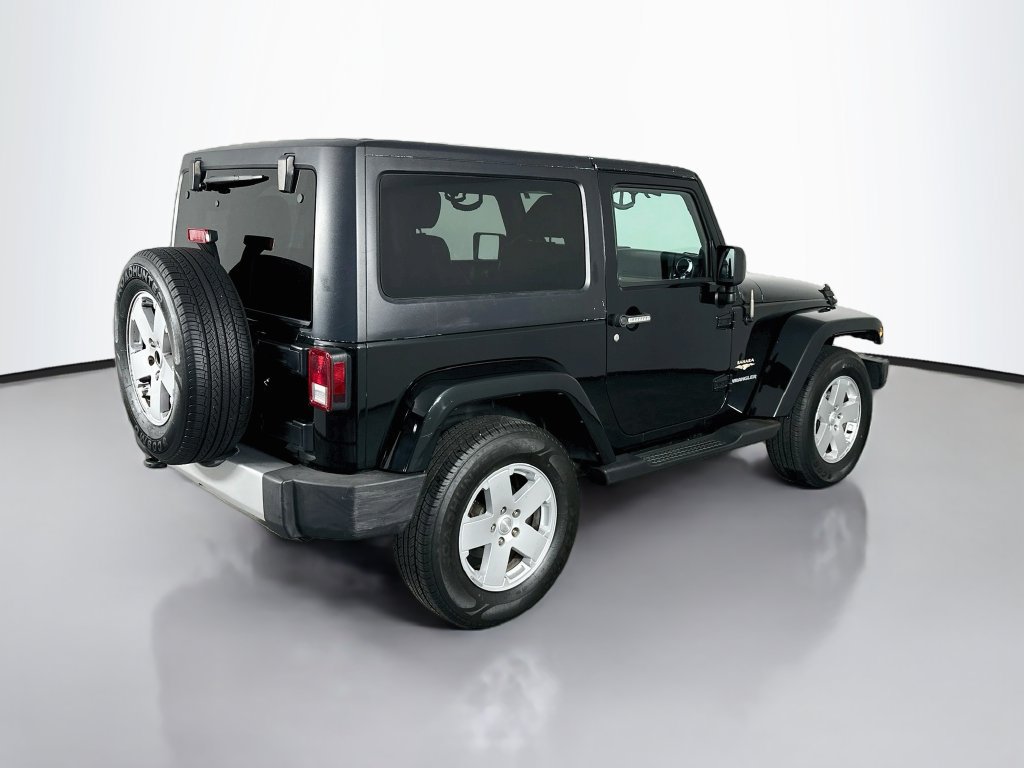 Used 2012 Jeep Wrangler Sahara w/ Connectivity Group AWD/4WD image 7