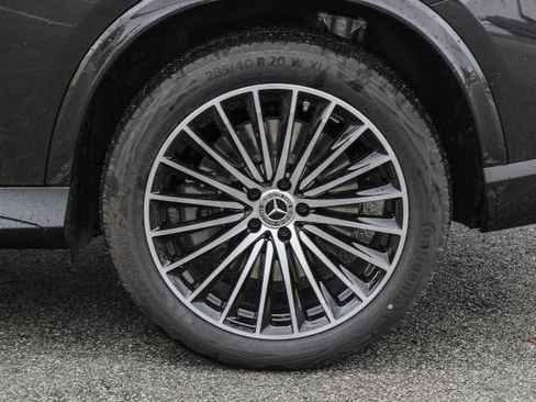 New 2025 Mercedes-Benz GLC 350e 4MATIC image 11