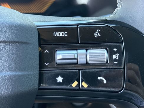 New 2026 Kia Sorento LX image 25