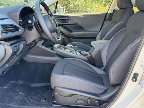 Certified 2025 Subaru Crosstrek 2.0i Premium image 16