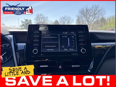 Used 2024 Toyota Camry SE w/ Convenience Package FWD image 15