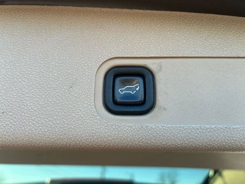 Used 2014 Chevrolet Tahoe LT w/ Luxury Package image 29