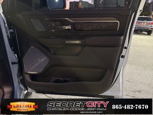 Used 2025 RAM 1500 Limited image 12