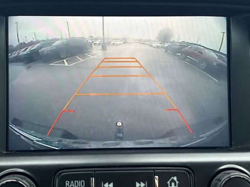 Used 2016 Chevrolet Colorado LT w/ LT Convenience Package image 23