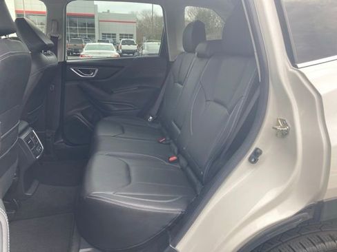 Used 2020 Subaru Forester Limited image 17