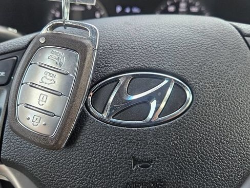Used 2019 Hyundai Tucson Value AWD/4WD image 32