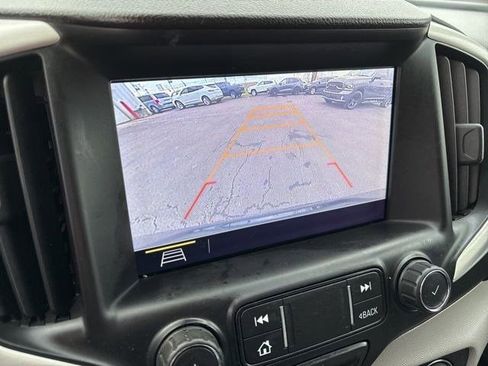Used 2020 GMC Terrain SLT image 23