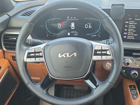 Used 2024 Kia Telluride EX X-Line AWD/4WD image 22