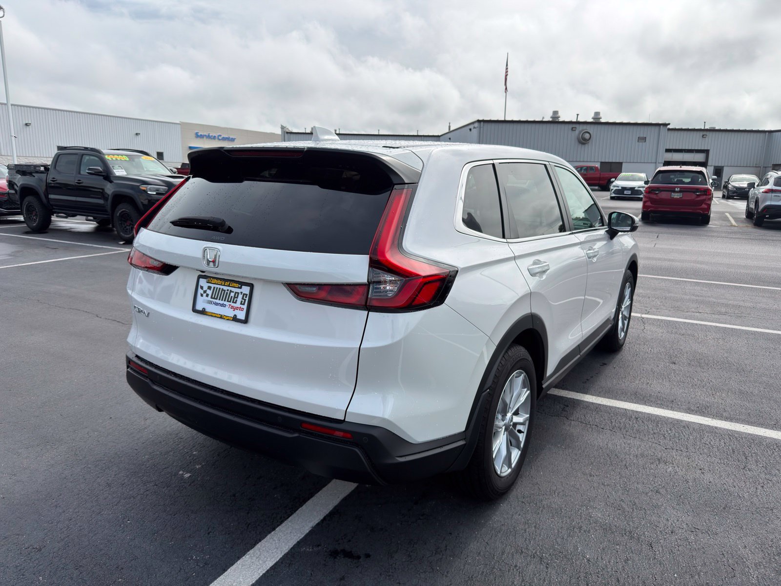 Used 2025 Honda CR-V EX-L image 6