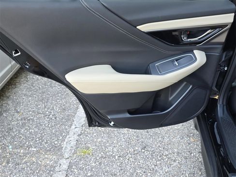 Used 2025 Subaru Outback Limited w/ Popular Package #2 image 36