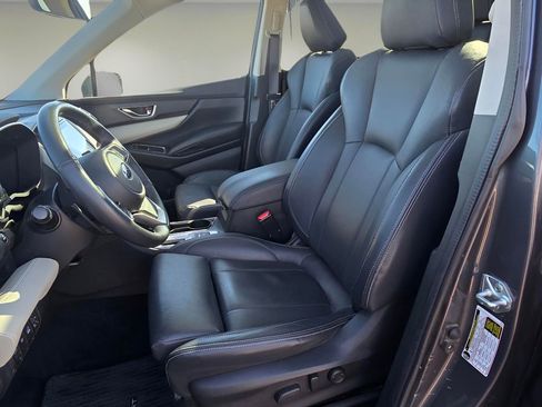 Used 2022 Subaru Ascent Limited w/ Technology Package image 13