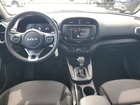 Used 2024 Kia Soul LX w/ Option Group 015 image 14