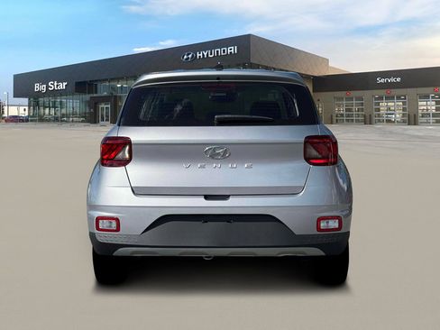 New 2026 Hyundai Venue SE FWD image 6