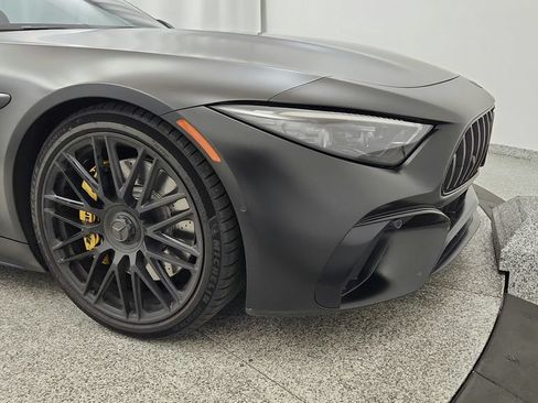 Used 2022 Mercedes-Benz SL 63 AMG 4MATIC image 33
