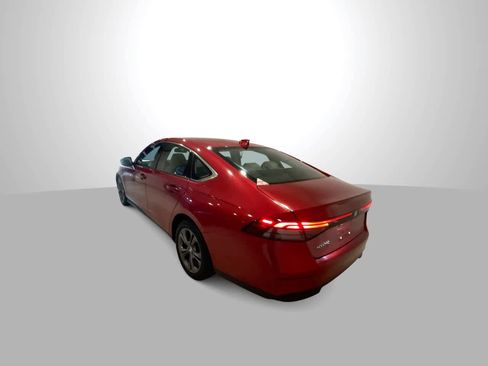 Used 2023 Honda Accord EX image 6