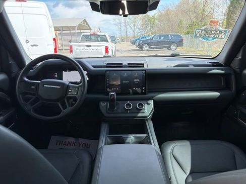 Used 2025 Land Rover Defender 110 S AWD/4WD image 20