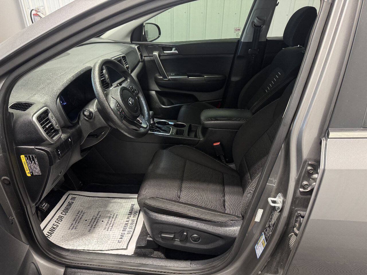 Used 2017 Kia Sportage LX w/ LX Popular Package AWD/4WD image 7