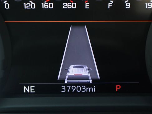 Used 2020 Chevrolet Silverado 1500 High Country w/ Technology Package image 14