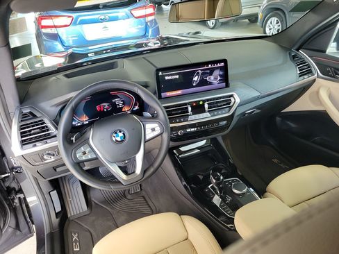 Used 2024 BMW X3 xDrive30i w/ Premium Package AWD/4WD image 10