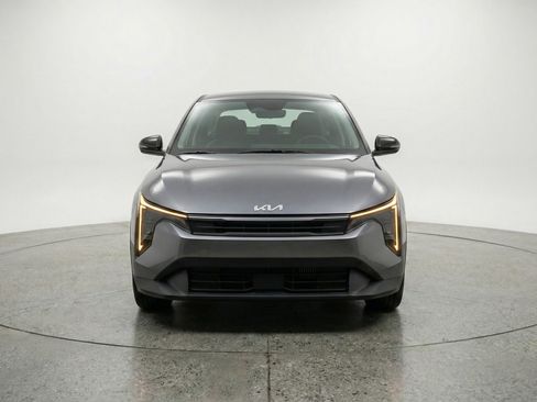 Used 2025 Kia K4 FWD image 2