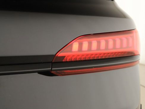 Certified 2023 Audi SQ7 Prestige AWD/4WD image 35
