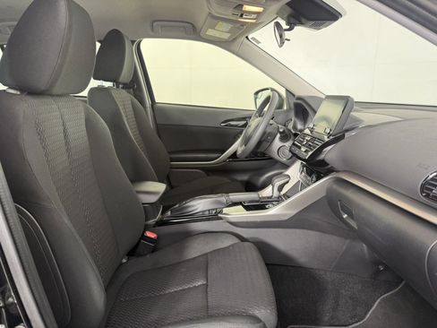 Used 2026 Mitsubishi Eclipse Cross LE AWD/4WD image 9