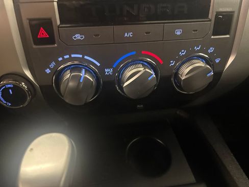 Used 2017 Toyota Tundra SR5 w/ TRD Off Road Package AWD/4WD image 16