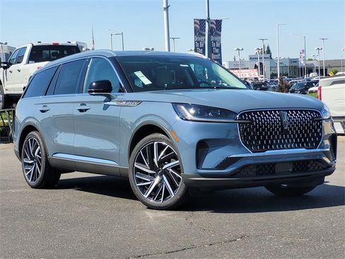 New 2026 Lincoln Aviator Reserve image 1