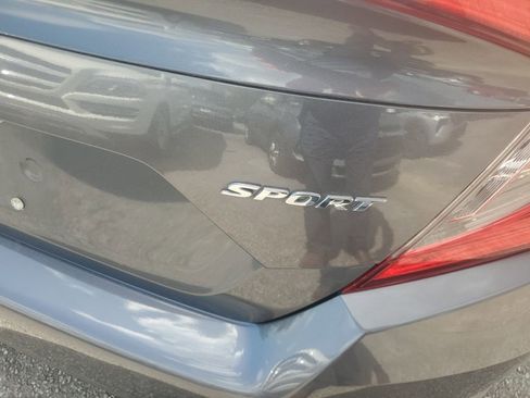 Used 2020 Honda Civic Sport image 7