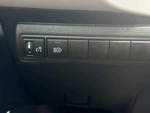 Used 2026 Toyota Corolla LE FWD image 26