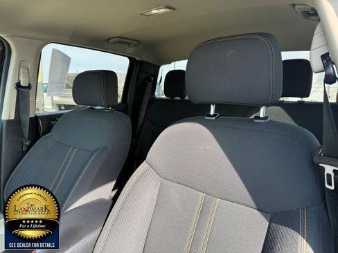 Used 2022 Ford Ranger XLT w/ Equipment Group 301A Mid AWD/4WD image 9
