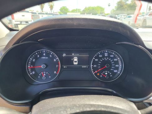 Used 2024 Kia Forte LXS w/ LXS Technology Package FWD image 22
