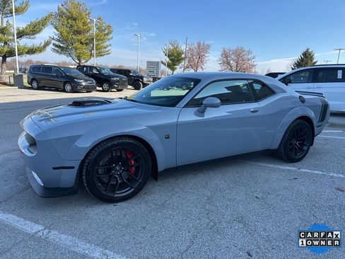 Used 2022 Dodge Challenger R/T Scat Pack image 14