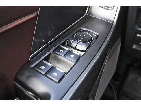 Used 2022 Ford F150 Lariat w/ Equipment Group 502A High image 19