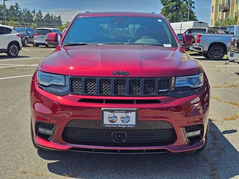 Used 2018 Jeep Grand Cherokee SRT w/ Trailer Tow Group IV AWD/4WD image 3