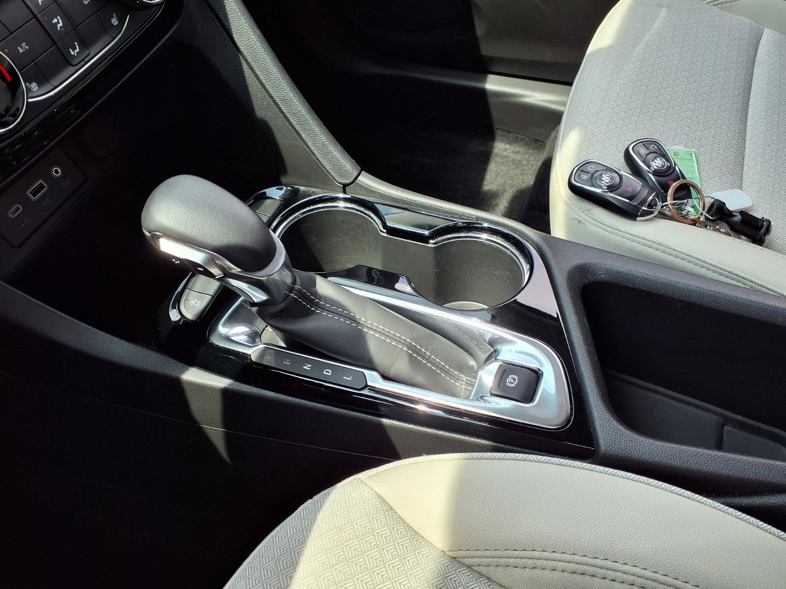 Used 2023 Buick Encore GX Preferred w/ Cold Weather Comfort Package FWD image 13