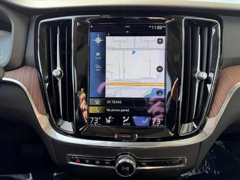 Used 2022 Volvo S60 T8 R-Design Expression w/ Premium Package image 20