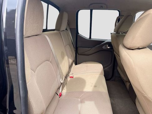 Used 2019 Nissan Frontier SV w/ Value Truck Package AWD/4WD image 26