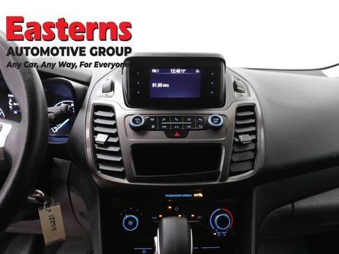 Used 2022 Ford Transit Connect XL FWD image 11