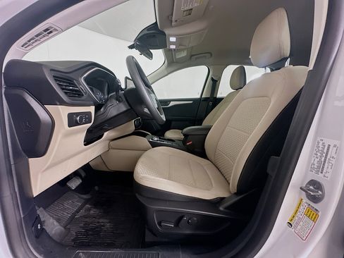 Used 2022 Ford Escape SE AWD/4WD image 13