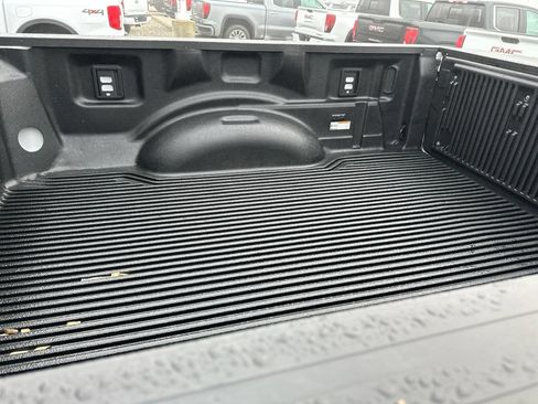 Used 2025 Ford F250 XLT AWD/4WD image 7
